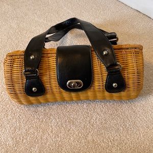 Woven battle bag